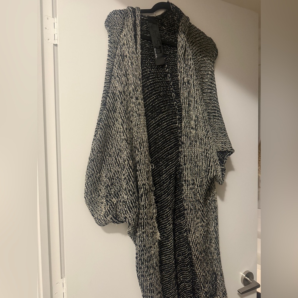 Joes Jeans  Black and gold  Knit Poncho